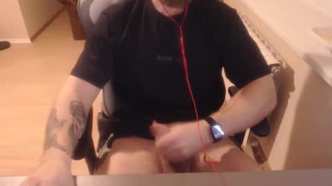 Snapshot of videmashot chatting on 21, 2, 2026 vade online show from 21, 2, 2026