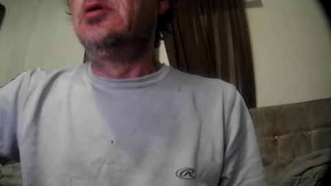 Snapshot of vids1977 chatting on 2, 6, 2026 vids1977 online show from 2, 6, 2026