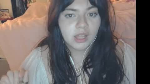 viennavisabelle online show from 9, 11, 2025