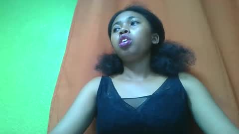 Snapshot of vierge28430 chatting on 2, 5, 2026 vierge28430 online show from 2, 5, 2026