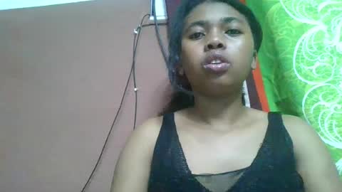 Snapshot of vierge28430 chatting on 14, 7, 2026 vierge28430 online show from 14, 7, 2026