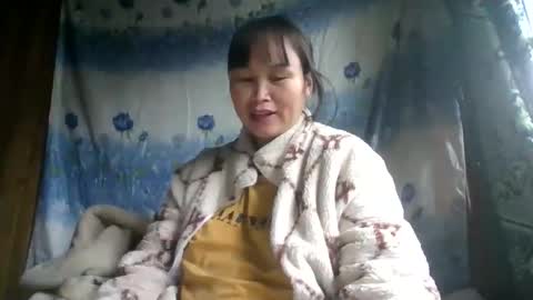 vietnam_sexxy online show from 6, 3, 2026