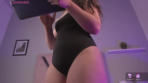 Snapshot of viictoria_becker chatting on 27, 5, 2026 Victoria online show from 27, 5, 2026