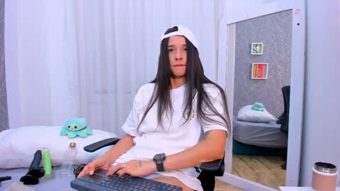 viictoriiasaenz online show from 27, 3, 2026