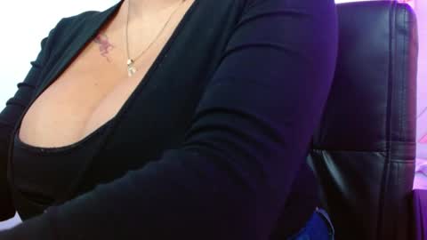 viioleta online show from 9, 4, 2026