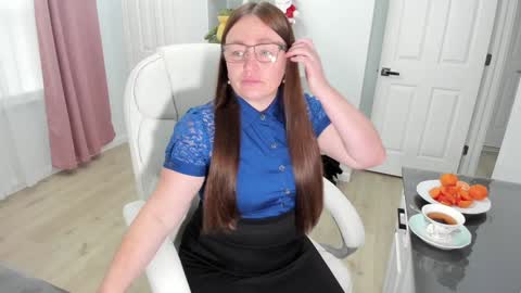 Ukrainian-woman online show from 16, 12, 2024