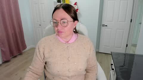 Ukrainian-woman online show from 17, 12, 2024