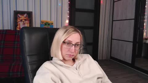 Snapshot of vikaericka chatting on 16, 1, 2026 Vika online show from 16, 1, 2026