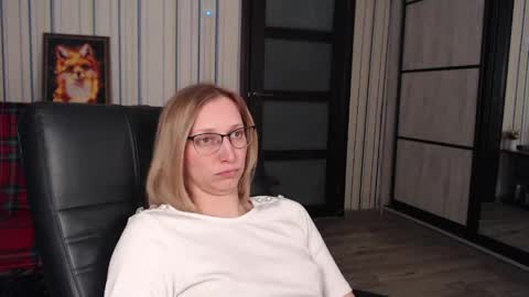 Snapshot of vikaericka chatting on 21, 5, 2026 Vika online show from 21, 5, 2026