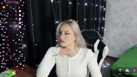 Snapshot of vikapowers chatting on 12, 2, 2025 vikapowers online show from 12, 2, 2025