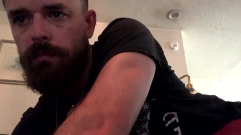 Vikinyourpuss online show from 5, 10, 2025