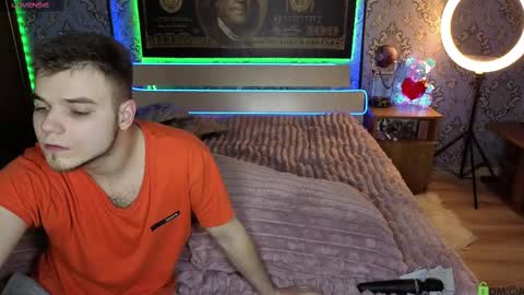 vikki and george online show from 12, 3, 2025