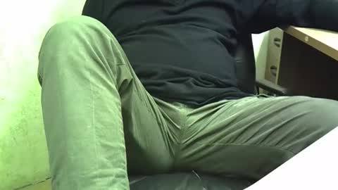 viknik16cm online show from 6, 11, 2025