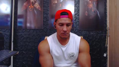 Snapshot of viktorherrera chatting on 18, 4, 2026 Viktor Herrera online show from 18, 4, 2026