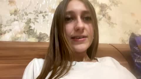 Snapshot of viktoria9898 chatting on 3, 1, 2025 Sweett online show from 3, 1, 2025
