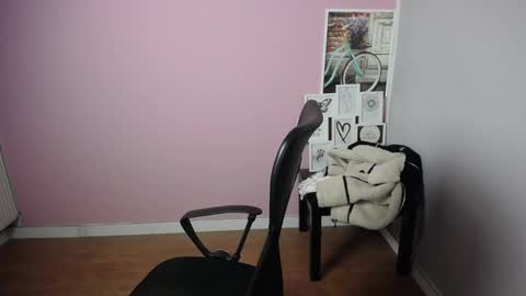 Snapshot of viktoria_lovely chatting on 31, 12, 2024 viktoria_lovely online show from 31, 12, 2024