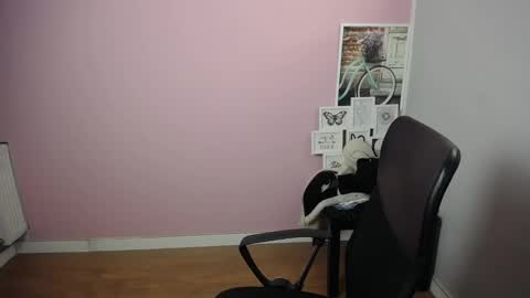 Snapshot of viktoria_lovely chatting on 17, 1, 2025 viktoria_lovely online show from 17, 1, 2025