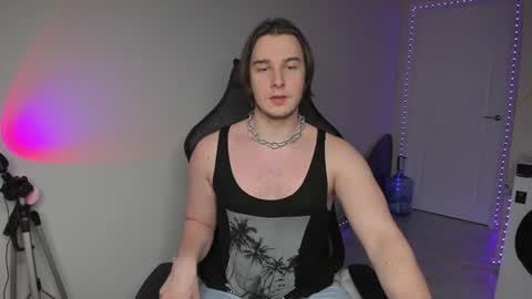 Snapshot of vincent__strong chatting on 6, 12, 2024 Vincent Strong online show from 6, 12, 2024