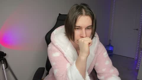 Snapshot of vincent__strong chatting on 3, 1, 2025 Vincent Strong online show from 3, 1, 2025