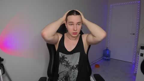 Snapshot of vincent__strong chatting on 22, 1, 2025 Vincent Strong online show from 22, 1, 2025