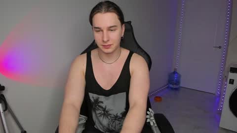 Snapshot of vincent__strong chatting on 22, 1, 2025 Vincent Strong online show from 22, 1, 2025