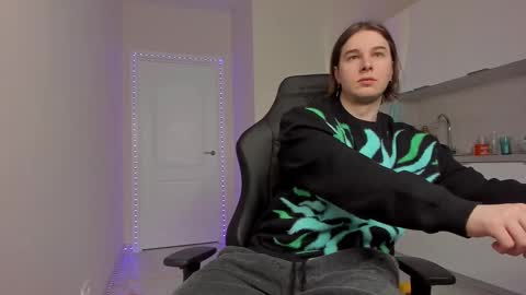 Snapshot of vincent__strong chatting on 26, 2, 2025 Vincent Strong online show from 26, 2, 2025