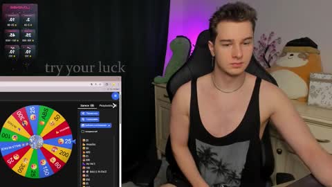 Snapshot of vincent__strong chatting on 3, 12, 2025 Vincent Strong online show from 3, 12, 2025