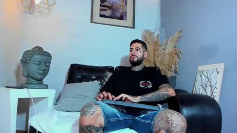 Snapshot of vincentsartori chatting on 31, 3, 2026 Vincent Sartori online show from 31, 3, 2026