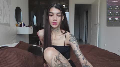 Snapshot of vinkitinkii chatting on 10, 10, 2025 vinkitinkii online show from 10, 10, 2025