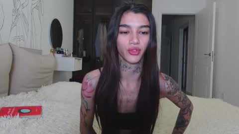 Snapshot of vinkitinkii chatting on 14, 11, 2025 vinkitinkii online show from 14, 11, 2025