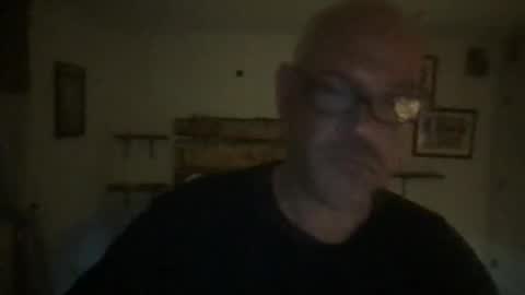 Snapshot of vinnumber8 chatting on 28, 10, 2025 vinnumber8 online show from 28, 10, 2025