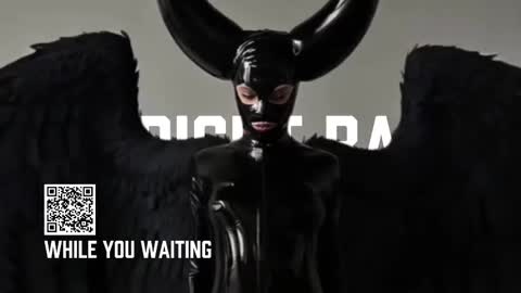 Diva Silvia online show from 19, 10, 2025