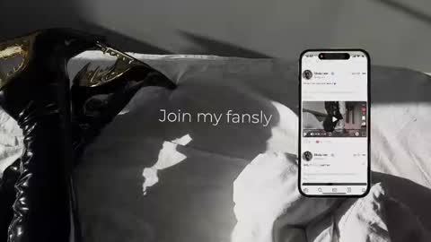 Diva Silvia online show from 13, 11, 2025