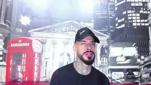 Snapshot of vinzenzrizzo chatting on 29, 9, 2025 ---Vinzen--- online show from 29, 9, 2025