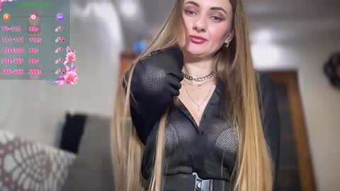 Snapshot of viola_1 chatting on 21, 12, 2024 Funny girl online show from 21, 12, 2024