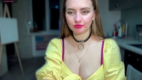 Snapshot of viola_1 chatting on 19, 1, 2025 Funny girl online show from 19, 1, 2025