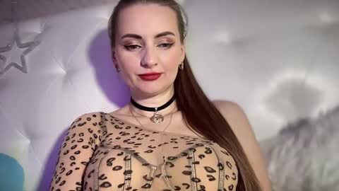 Snapshot of viola_1 chatting on 25, 1, 2025 Funny girl online show from 25, 1, 2025