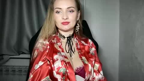 Snapshot of viola_1 chatting on 8, 2, 2025 Funny girl online show from 8, 2, 2025