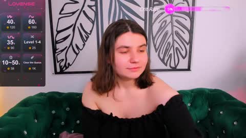 Snapshot of viola__shy chatting on 2, 2, 2025 Viola online show from 2, 2, 2025