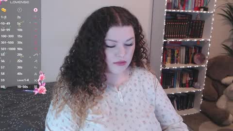 Snapshot of violawane chatting on 4, 4, 2026 Viola online show from 4, 4, 2026