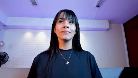 Violett  Everyday From 0530 to 1430 Col Time online show from 5, 1, 2026