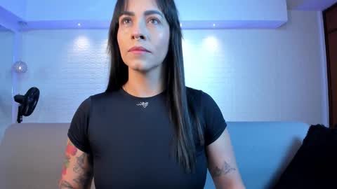 Violett  Everyday From 0530 to 1430 Col Time online show from 12, 1, 2026