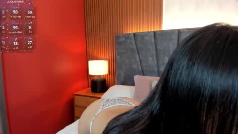 Violet online show from 4, 11, 2025