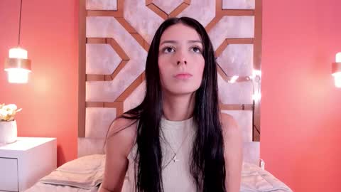 Snapshot of violet22smith chatting on 25, 3, 2026 KARLA GAEZ online show from 25, 3, 2026
