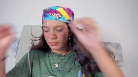 Violet online show from 19, 2, 2025