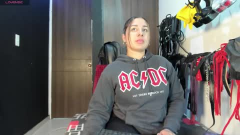 Kim online show from 2, 3, 2026