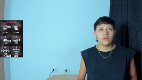 Violet and Casper online show from 10, 12, 2024