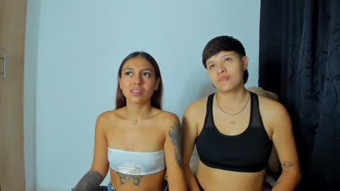 Violet and Casper online show from 31, 12, 2024