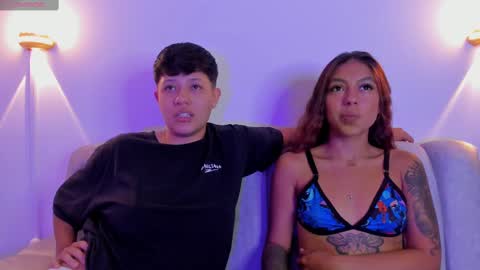 Violet and Casper online show from 1, 10, 2025