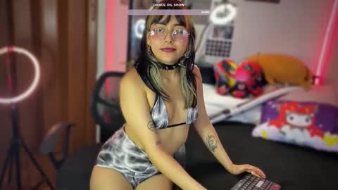 Violete Hentai01 online show from 19, 2, 2025